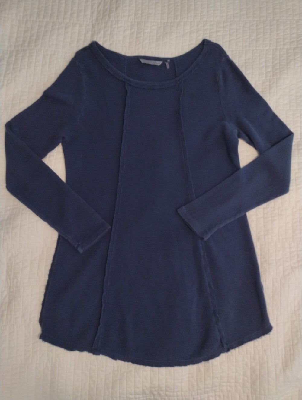 Soft Surroundings M Waffle Weave Knit Exterior Seam Raw Edge Hem Blue Boat Neck